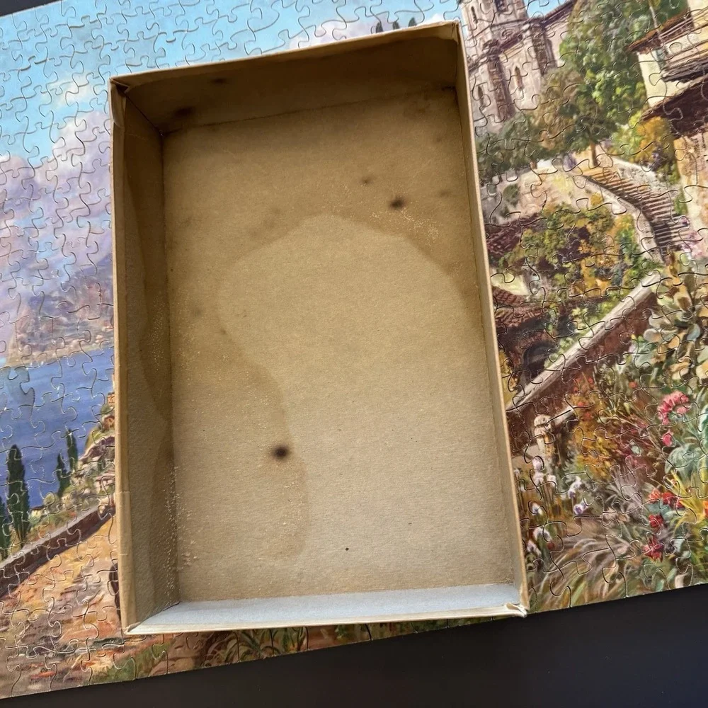 VINTAGE Wood Jigsaw Puzzle J.K. Straus - Blue Shores  over 500 Pieces Complete